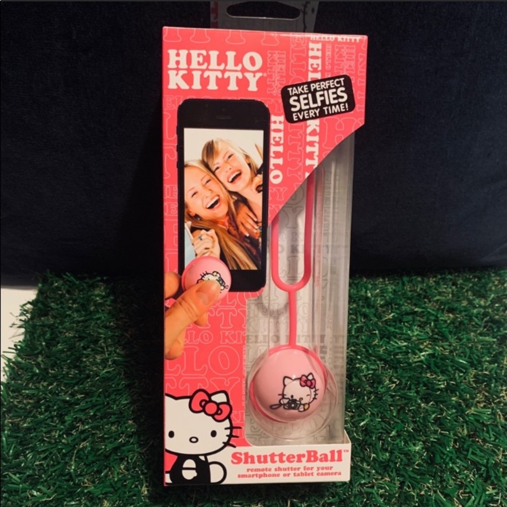 Hello Kitty Shutter Ball